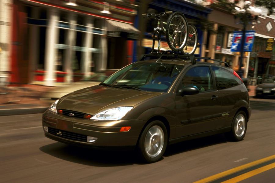  Ford Focus 1999 года  (фото 85 из 130)